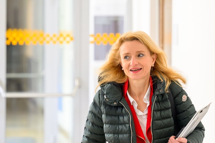 Als aussichtsreichste Kandidatin gilt Landesfinanzdirektorin Christiane Frauscher.