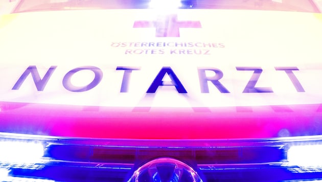 Ist der Notarztmangel in NÖ durch unattraktive Löhne hausgemacht? Diese Frage wirft nun die SPÖ ...