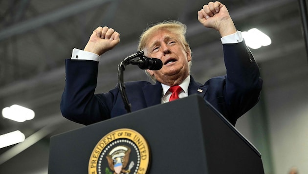 Das Prestigeprojekt, auf das Trump sich wohl am meisten freut, ist der Ballsaal. Nun wurde ...