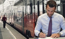 Milliarden für die Bahn, aber immer mehr Ärger für die Pendler. Nun fordert Landbauer in einem ...
