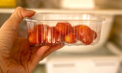 Beim Verzehr von Cocktailtomaten sollte man genau darauf achten, woher diese stammen.