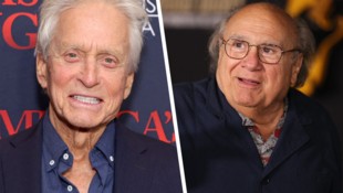 Schauspieler Michael Douglas packte nun eine witzige Anekdote über Danny DeVito aus: Dieser habe ...