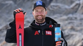 Ski-Ass „Blacky“ Schwarz outet sich vor dem Weltcup-Start in Sölden als Basketball-Fan seines ...