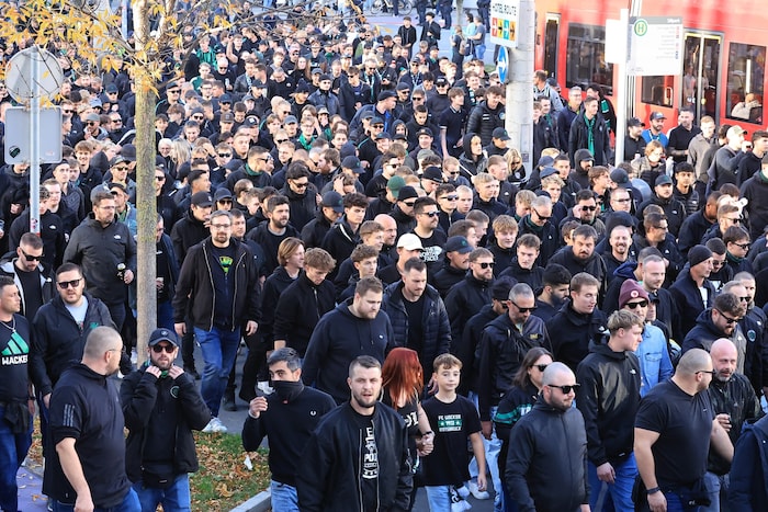 Die Wacker-Fans erschienen zahlreich.