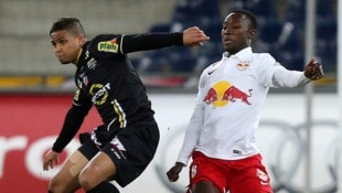 Altachs Ismail Tajouri im Duell mit Salzburgs Naby Keita – im März 2015 machte Tajouri das ...