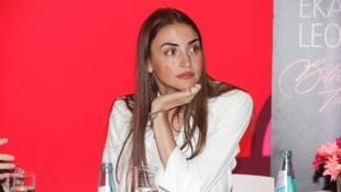 Ekaterina Leonova veröffentlichte unlängst ihre Biographie „Bittersüßer Tanz“. Darin teilte sie ...