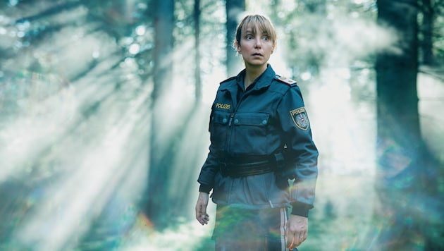 Als die Erinnerung schwindet, beginnt der gefährlichste Fall ihres Lebens: Julia Koschitz ...