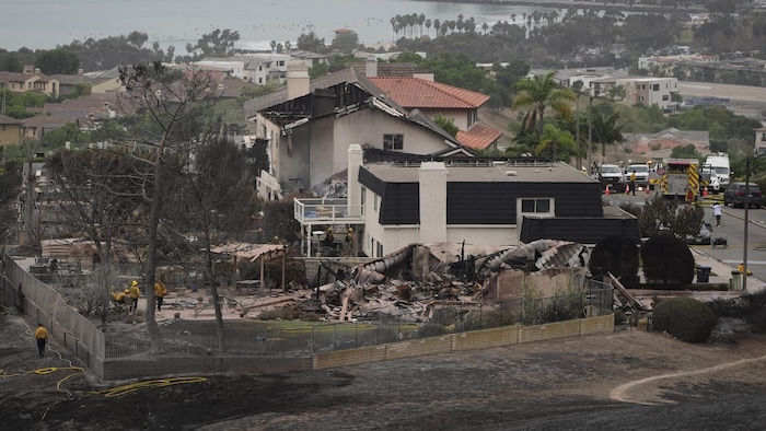 4600 Häuser sind in San Clemente bisher von dem Waldbrand betroffen.