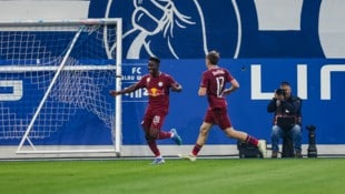 Zuerst Tor, dann Ausschluss: Lassina Traore (li.) erlebte ein Wechselbad der Gefühle.