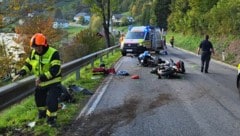 Die Trümmer der Motorräder waren großflächig verstreut. 