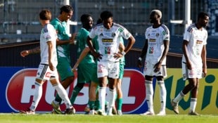 Hängende Köpfe beim Wolfsberger AC: Die Kärntner stecken tief in der Krise. Muss Trainer Thomas ...