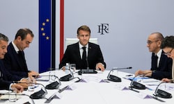 Emmanuel Macron hat das Angebot von Innenminister Laurent Nunez abgelehnt, nach den ...
