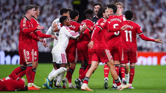 Bei Real gegen Sevilla ging‘s ordentlich zur Sache.