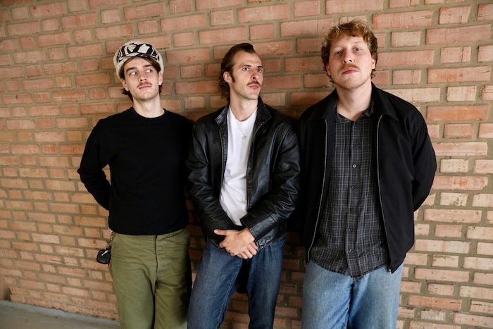 Laurenz (M.), Moritz (li.) und Isaac: „Wir sind Laurenz Nikolaus“.