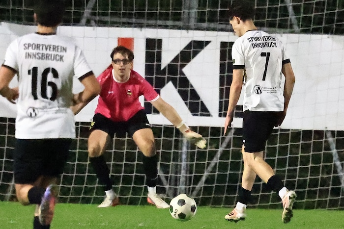 SVI Youngster Staudacher (Nr. 7) ließ Goalie Lukas Pauli keine Chance.