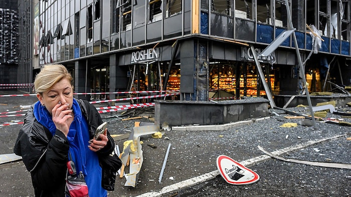 Diesmal wurde unter anderem ein Einkaufszentrum in Kiew getroffen.