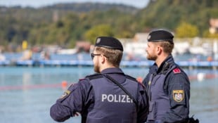 Handler Wolfgang Die Polizei bzw. deren Personalvertretung ist mit dem neuen Dienstzeitmodell alles andere als ...