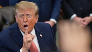 Donald Trump, Präsident der USA, will, dass die Ukrainer einem Deal mit den Russen zustimmen.