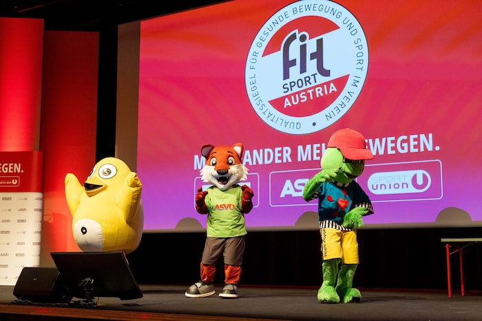 Die Drei Maskottchen der Dachverbände ASVÖ; ASKÖ UND SPORTUNION trauten sich ebenfalls auf die ...