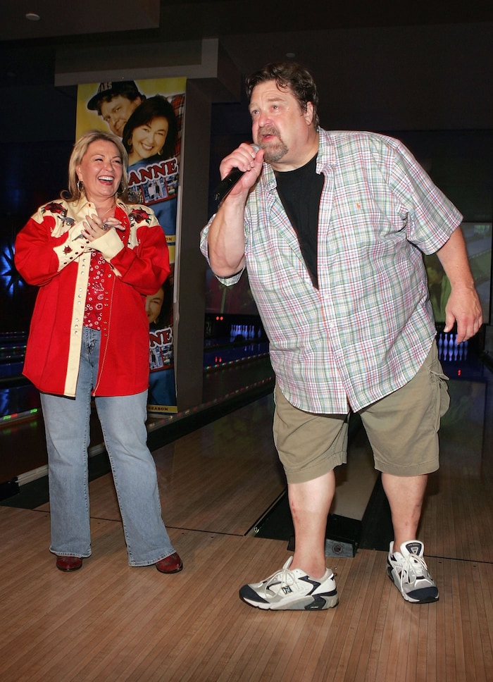 So kannte man den Star im Jahr 2005: Hier mit Roseanne Barr bei der DVD-Launch-Party von ...