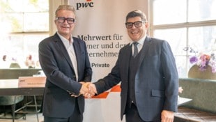 Alt-Landeshauptmann Christopher Drexler (links) mit Nikolaus Hulatsch, Standortleiter bei PwC