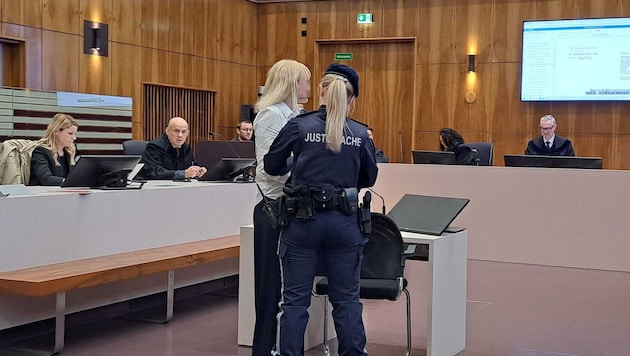 Die Frau beteuerte, dass sie den Untermieter nicht töten wollte.