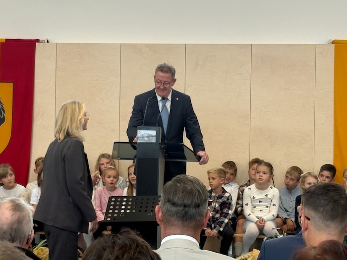 Bürgermeister Müller dankte allen Beteiligten