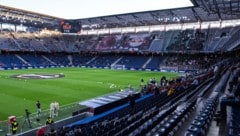 Im Stadion Wals-Kleßheim wird unter anderem die Beleuchtung erneuert.