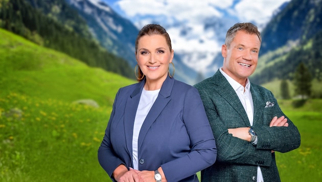 Barbara Karlich und Armin Assinger führen durch eine neue Ausgabe der beliebten Sendung „9 ...