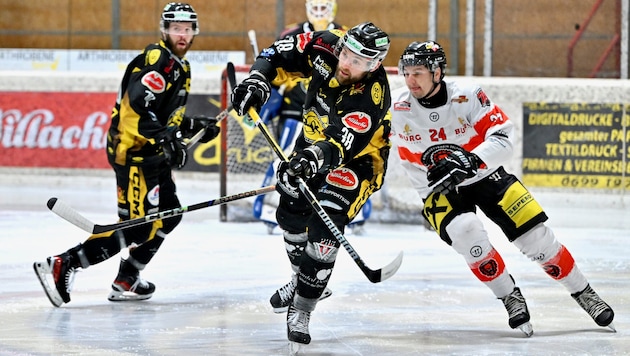 Spittal und Abwehrchef Marco Zorec (M.) legen in der Division I am Samstag daheim gegen Leoben ...