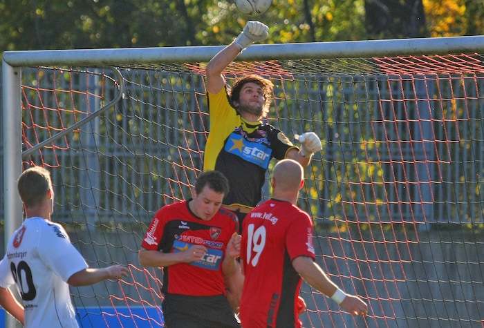 Auch Rettenwander spielte mit Hall in der Regionalliga.