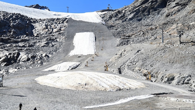 Die Schneedeptos ins Sölden wurden mittlerweile verteilt.