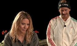 Beim ersten „Rein-Raus-Spiel“ kommt es für Simone Lugner und Alexander Schneller im „Forsthaus ...