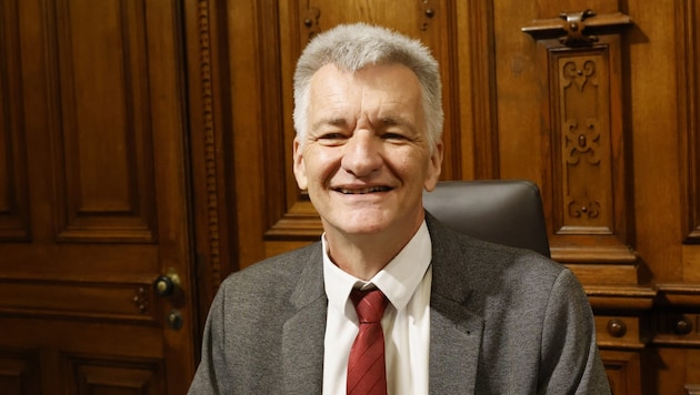 Finanzstadtrat Manfred Eber