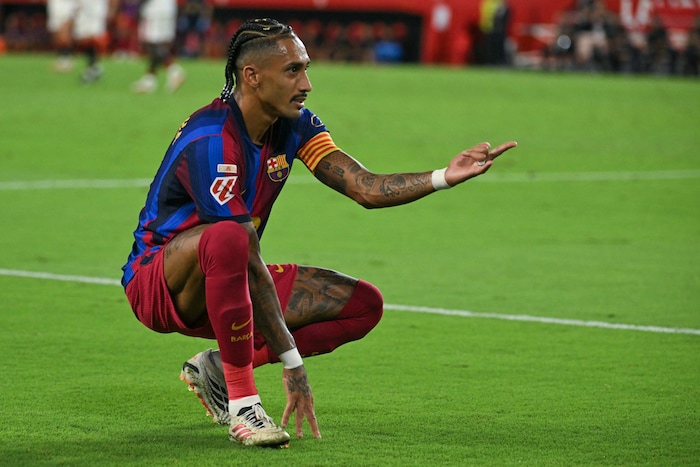 Barca-Kapitän Raphinha bittet die Königlichen zum Tanz.