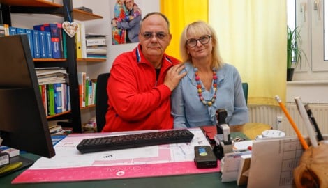 Die Salzburger Ärzte Hannes Bacher und Petra Bacher-Meyer müssen pro Jahr 550,80 Euro für den ...