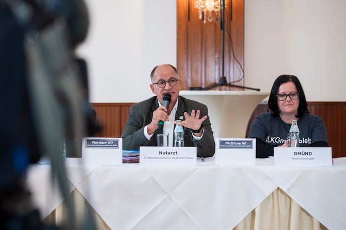 Katzensteiner stellt sich hinter die Forderungen der Initiativen. In Gmünd wird das Krankenhaus ...