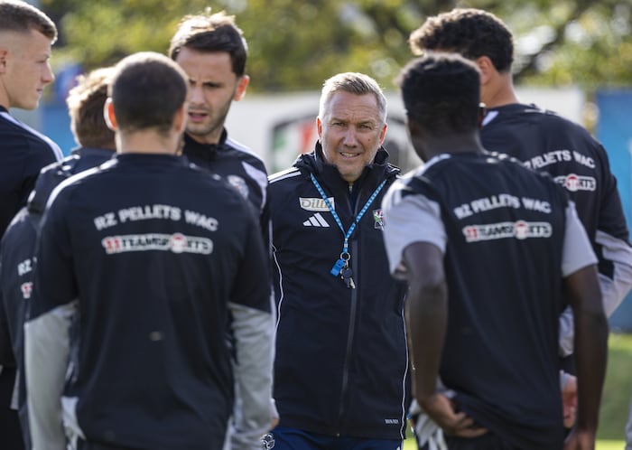 Manfred Schmid leitete am Donnerstag in Wolfsberg das erste Training.