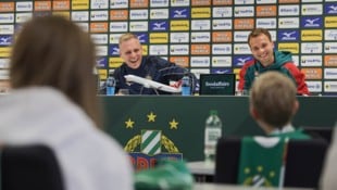 Die Kids brachten mit ihren Fragen Hoff Thorup und Seidl zum Lachen.
