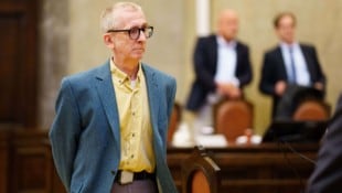 Kabarettist „Gunkl“ hat mit einem milderen Urteil gerechnet. „Mein Mandant war getroffen und ...