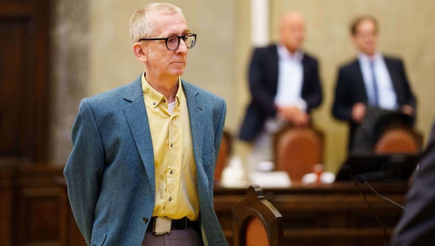 Kabarettist „Gunkl“ hat mit einem milderen Urteil gerechnet. „Mein Mandant war getroffen und ...