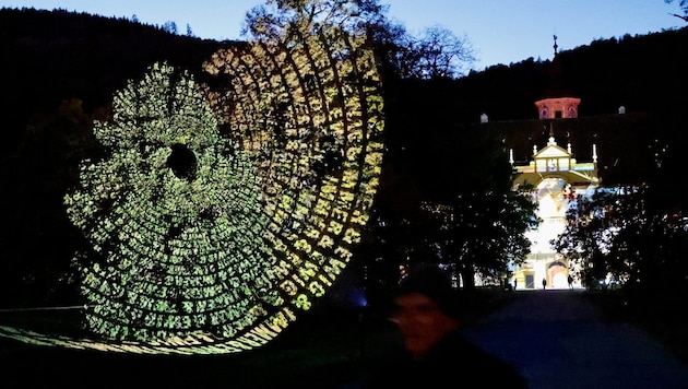 Beeindruckende Arbeit von Hartung & Tenz auf dem Weg zum Schloss Eggenberg