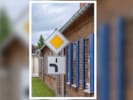 Muss man auf einer abbiegenden Vorrangstraße blinken oder nicht? 