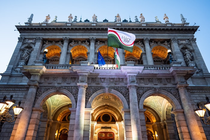 Die Budapester Staatsoper feiert 100 Jahre „Háry János“.
