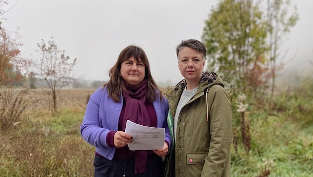 Karin Herker und Olga Voglauer stemmen sich gegen das geplante Rechenzentrum.