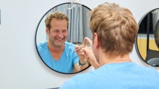 Er ist streng, wenn es um das Thema „Handy“ geht: Kabarettist und Ex-Lehrer Andreas „Professor“ ...