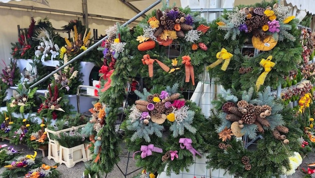 Allerhand Grabschmuck können Wiener dort kaufen