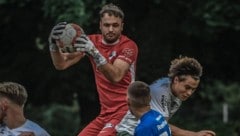 Gallneukirchen-Torwart Lukas Kürnsteiner (li.) hielt das Remis fest.