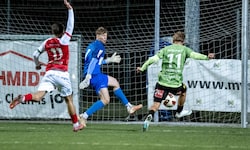 Hier erzielte Lucas Wildmann (11) das 1:0 für Wals-Grünau.