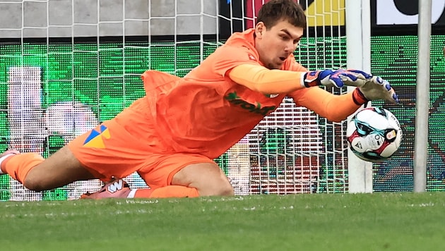 Ex-WSG-Goalie Adam Stejskal unterschreibt bei Sturm. Der Tscheche wird das Tormannteam-Team bis ...